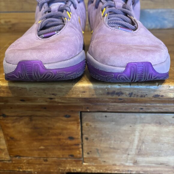 Nike Lebron XXI Basketball Sneakers - Picture 4 of 7